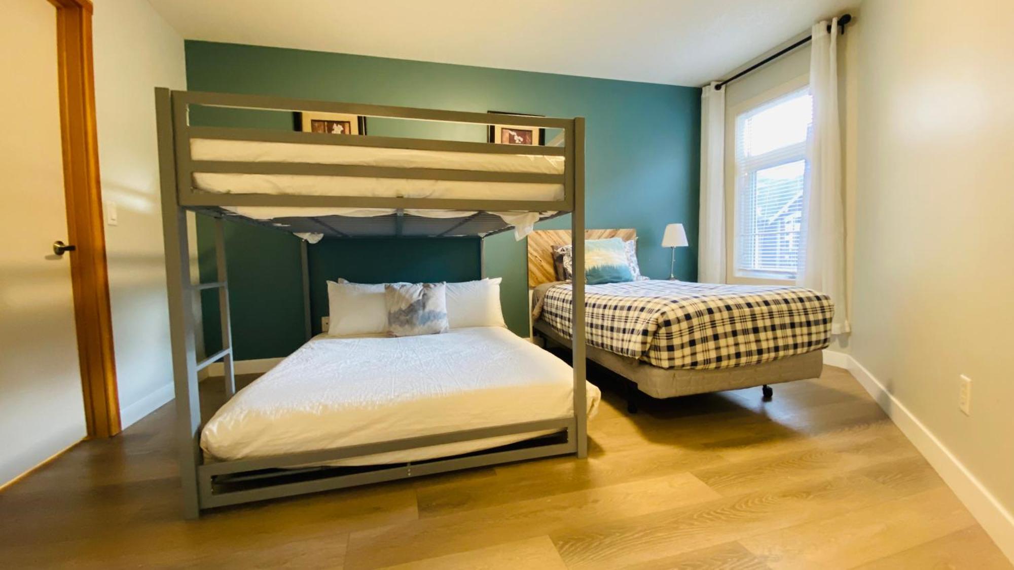 Lux 2Br 5Bd Suite Mountain View! Canmore Exterior foto