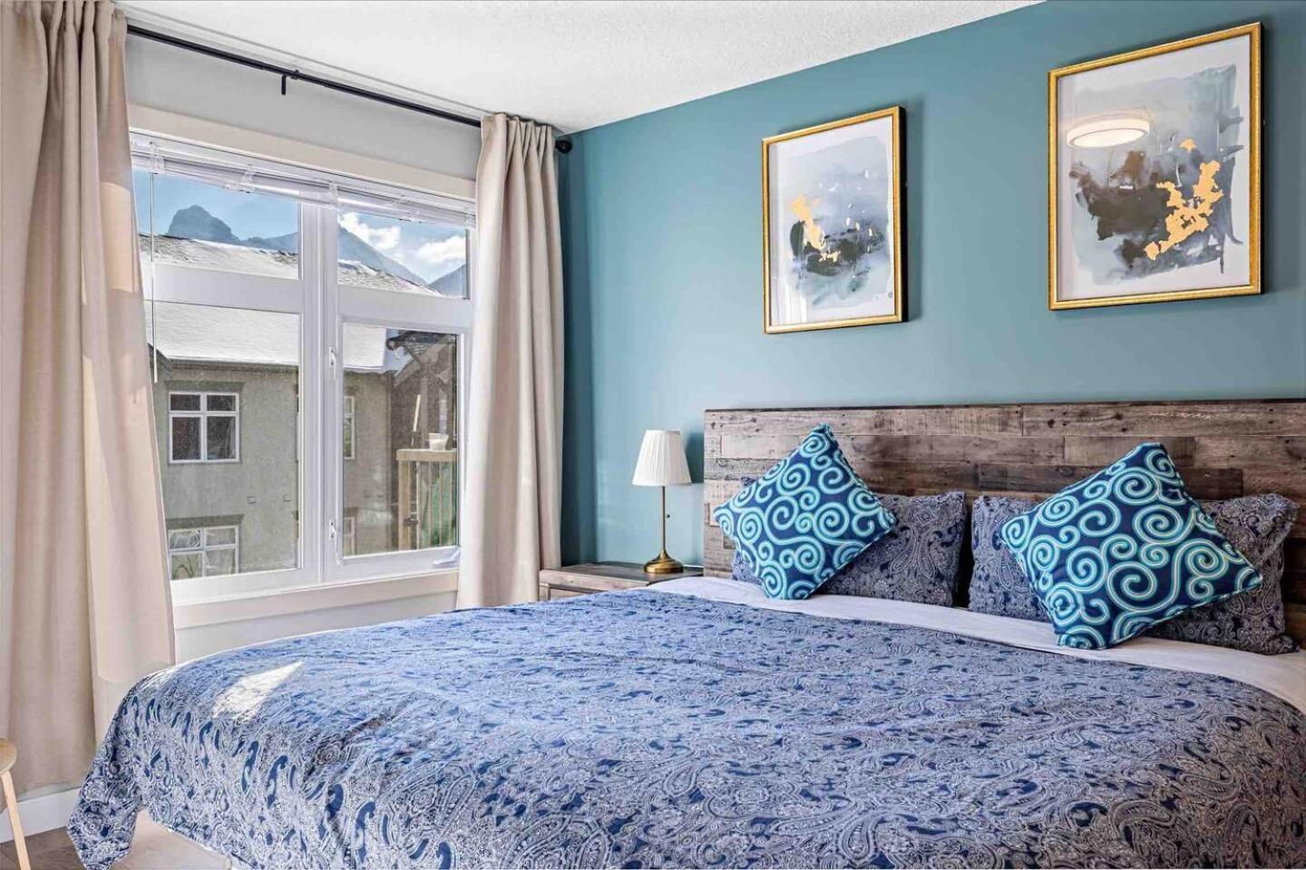 Lux 2Br 5Bd Suite Mountain View! Canmore Exterior foto